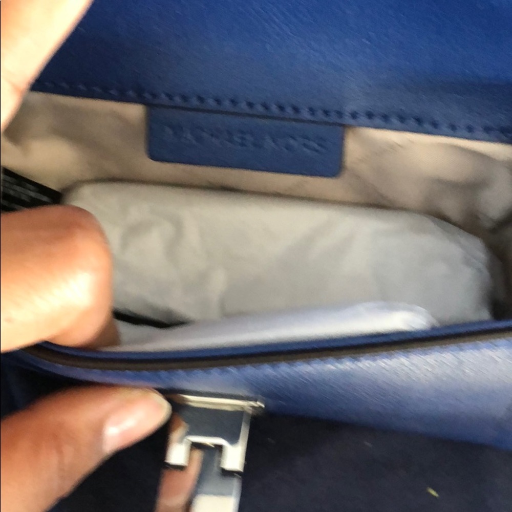 Blue Michael Kors hand bag - Picture 5 of 6